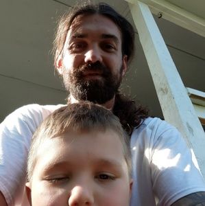 Meet your Posher, Corey